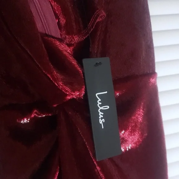 NWT Lulus L Stunning Ways Wine Red Velvet Sleeveless Mini Dress - Picture 11 of 15